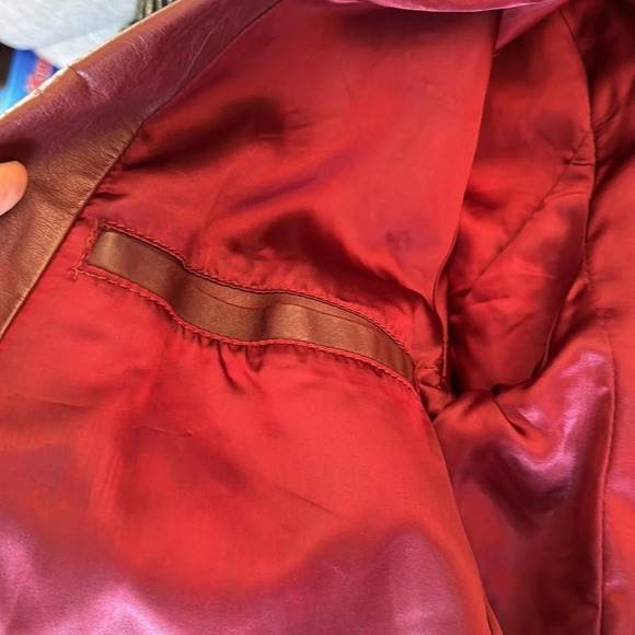 Echtes Leder Wine Red Luxurious NAPPA Leather Jacket Size 50 which fits like  XL - Picture 8 of 12